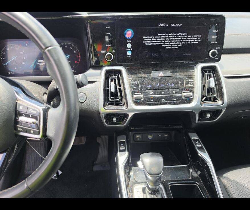 Used 2023 Kia Sorento SX FWD image 5