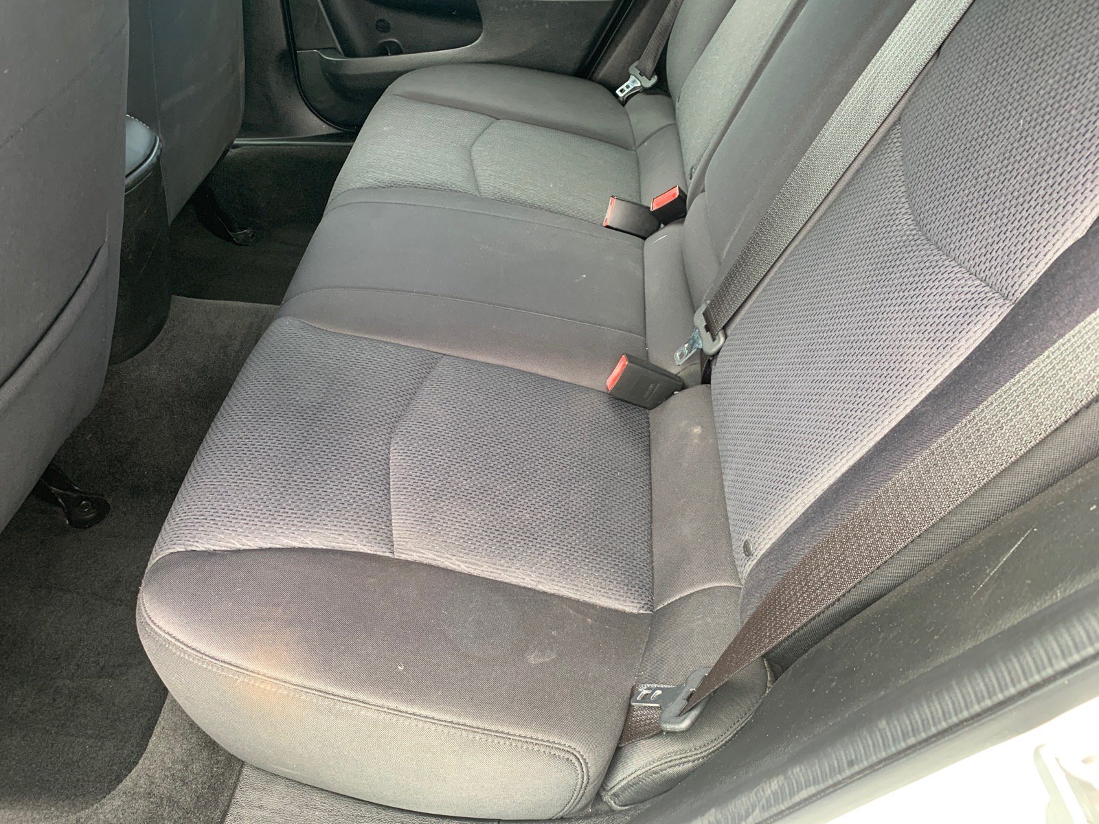 Used 2013 Chrysler 200 Limited FWD image 7