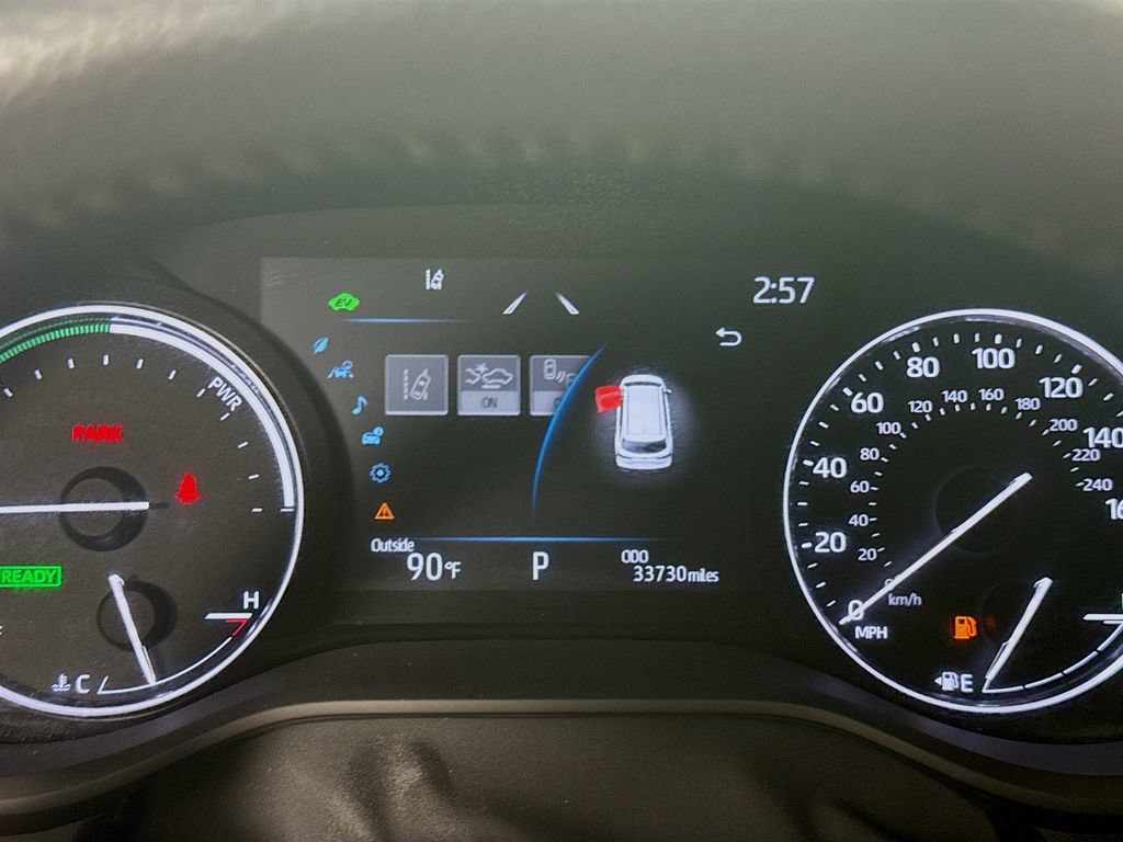 Certified 2023 Toyota Sienna Limited FWD image 13
