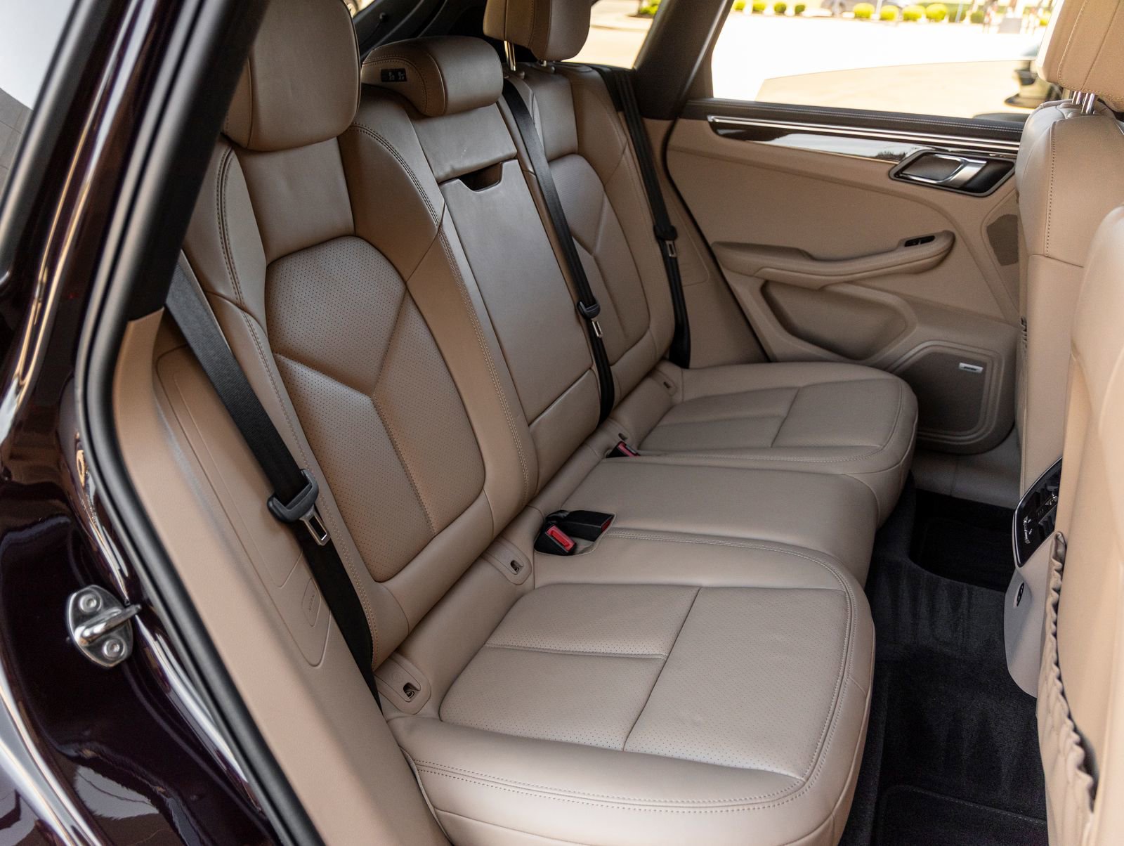 Certified 2023 Porsche Macan image 43