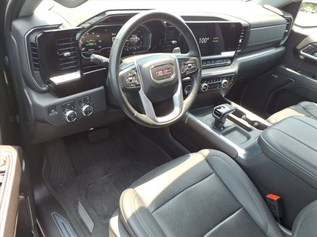 Used 2023 GMC Sierra 1500 SLT w/ SLT Premium Package AWD/4WD image 20
