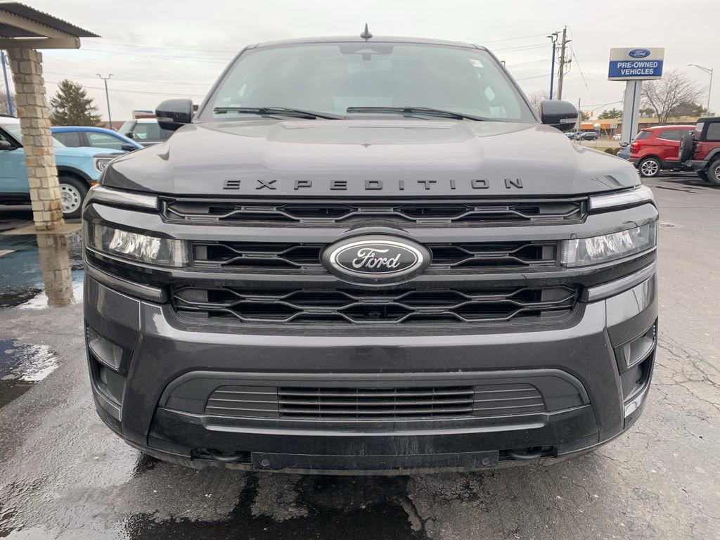 Used 2023 Ford Expedition Max Limited AWD/4WD image 8