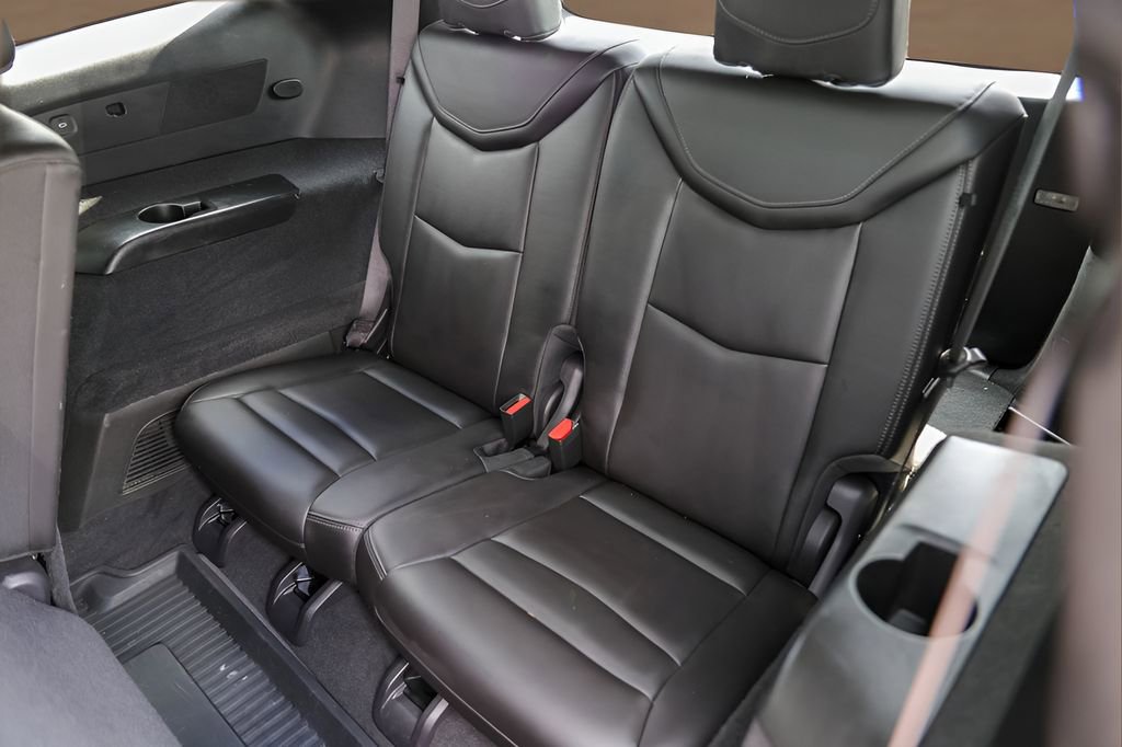 Used 2022 Cadillac XT6 Luxury FWD image 29