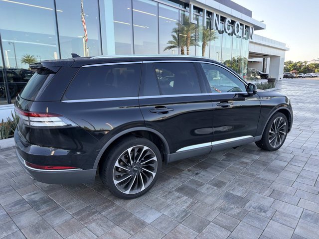 Used 2020 Lincoln Aviator Reserve w/ Equipment Group 202A AWD/4WD video 2