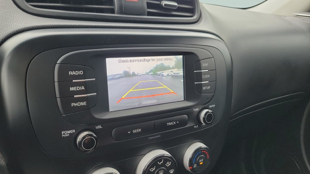 Used 2019 Kia Soul FWD image 17