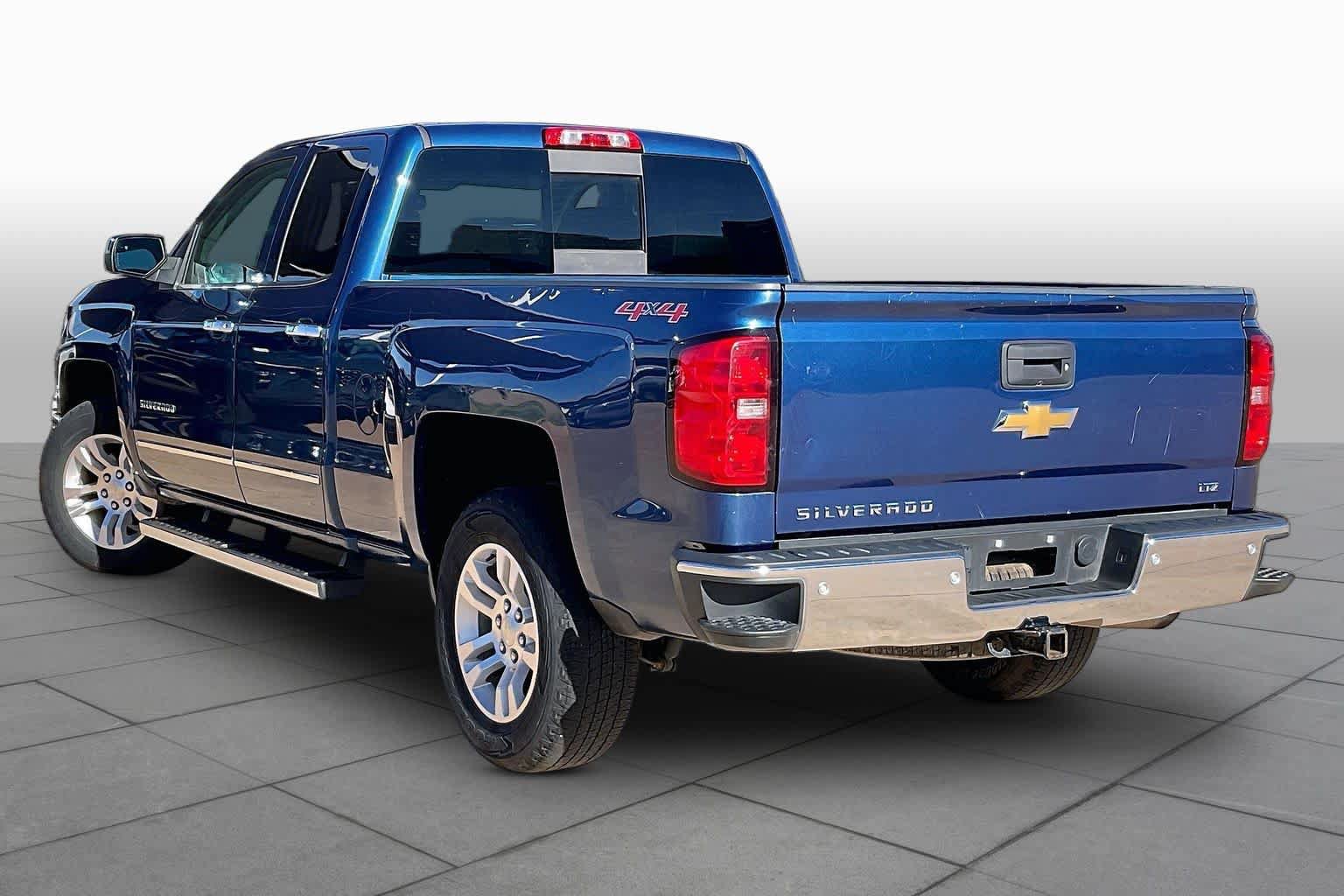 Used 2015 Chevrolet Silverado 1500 LTZ w/ LTZ Plus Package AWD/4WD image 13