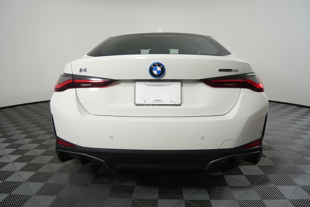 Used 2022 BMW i4 eDrive40 w/ Premium Package image 4