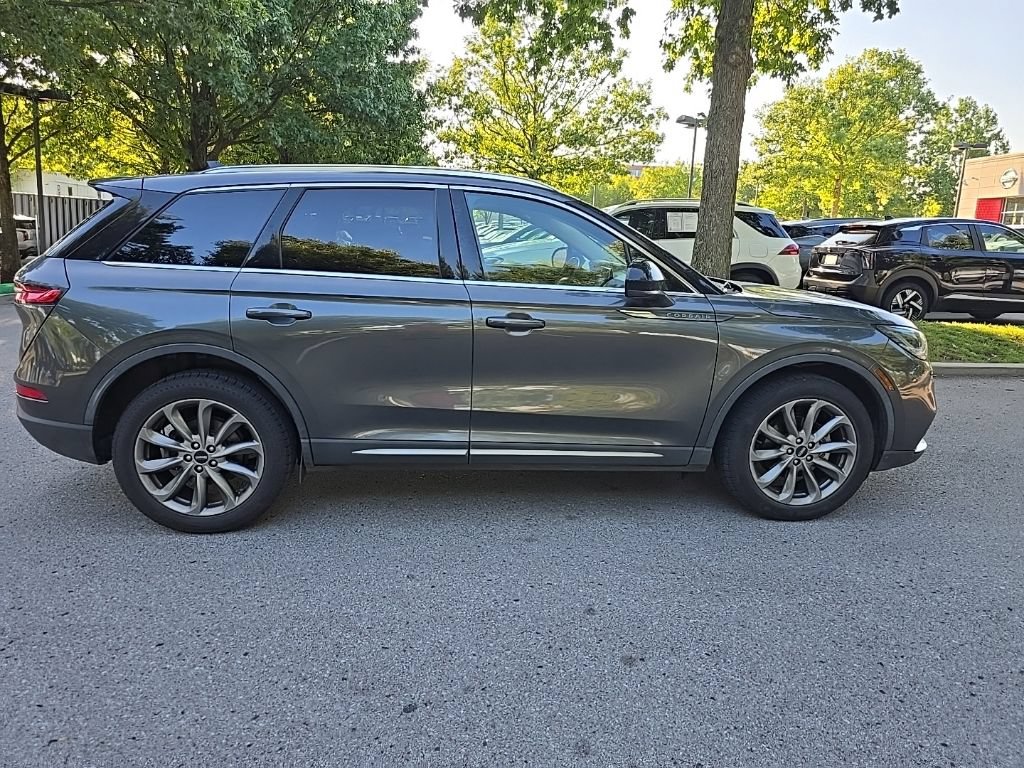 Used 2020 Lincoln Corsair FWD w/ Premium Package image 9