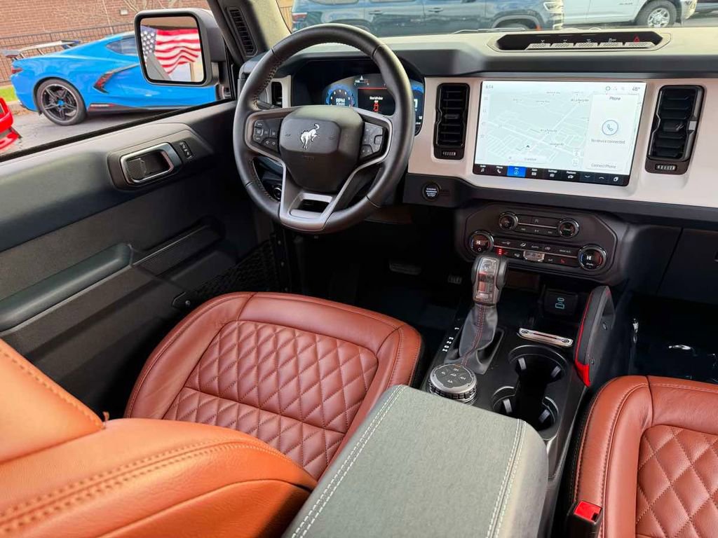 Used 2025 Ford Bronco Heritage Edition AWD/4WD image 27