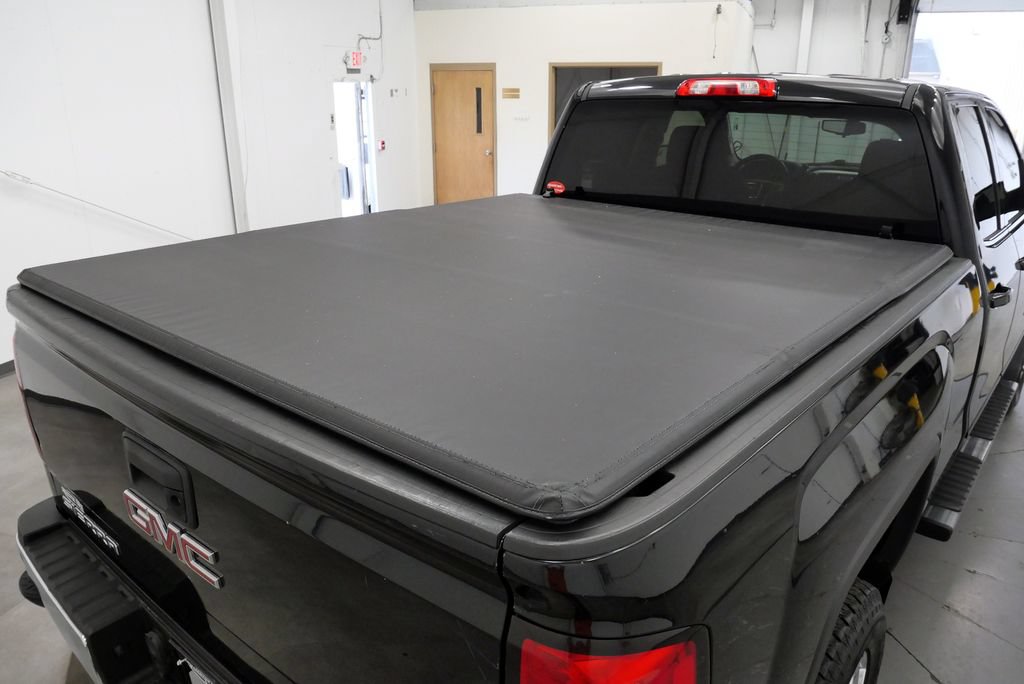 Used 2018 GMC Sierra 2500 SLE w/ SLE Preferred Package AWD/4WD image 36