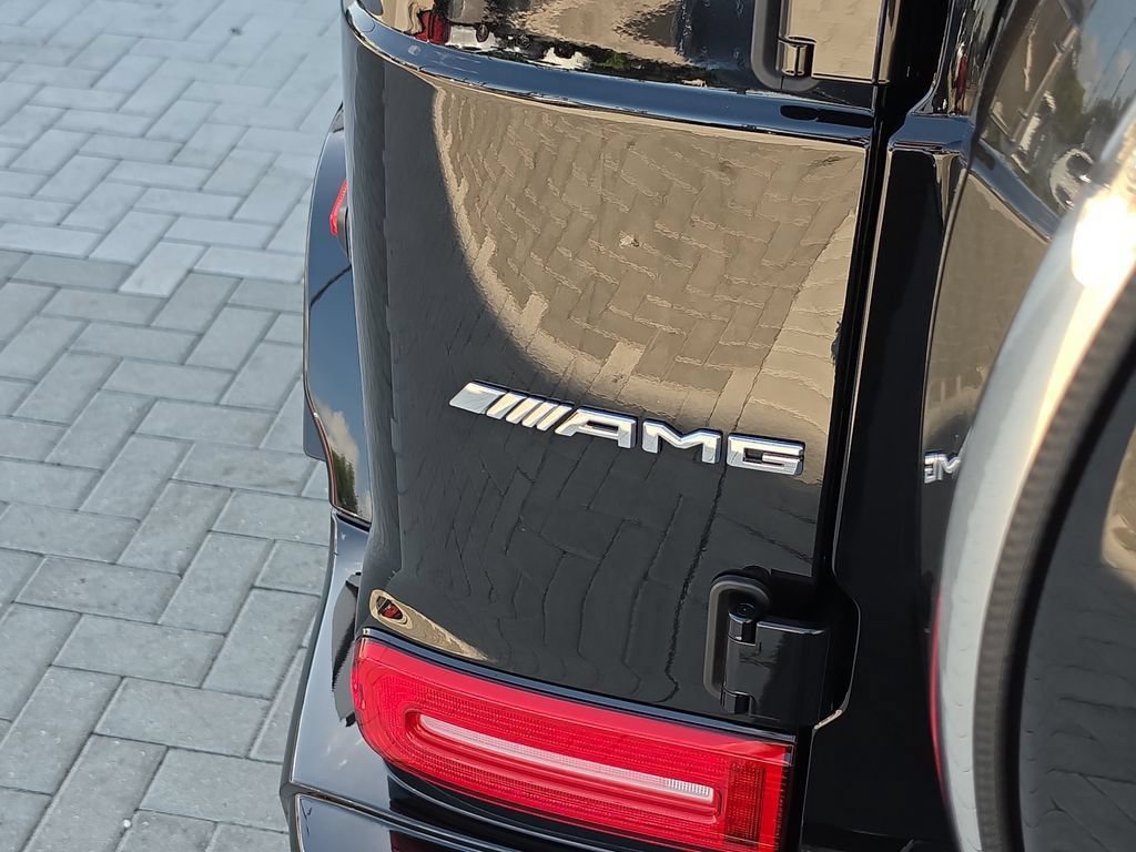 Used 2025 Mercedes-Benz G 63 AMG 4MATIC image 6