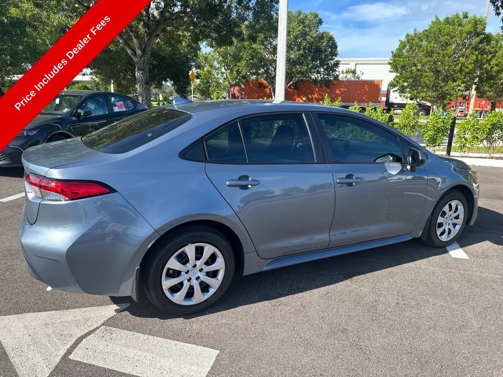Used 2026 Toyota Corolla LE FWD image 5