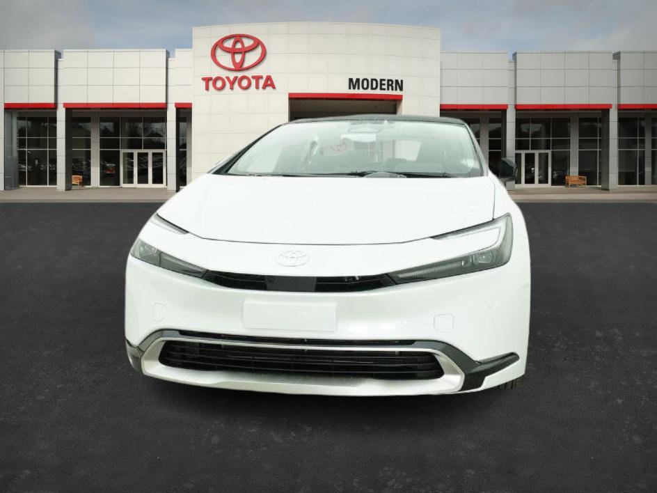New 2026 Toyota Prius Plug-In Hybrid image 2