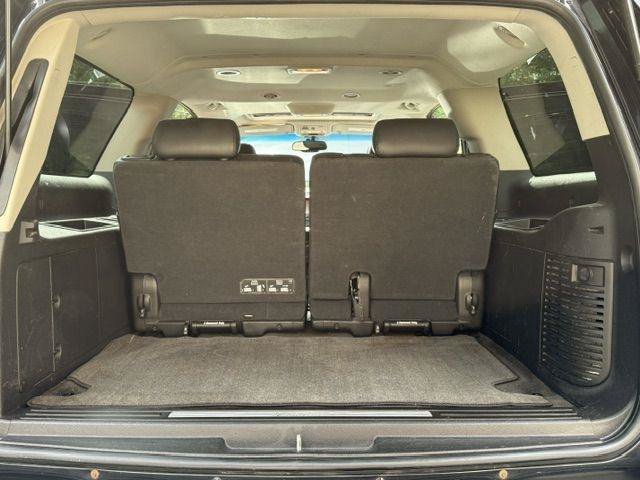 Used 2013 Cadillac Escalade ESV Luxury AWD/4WD image 38