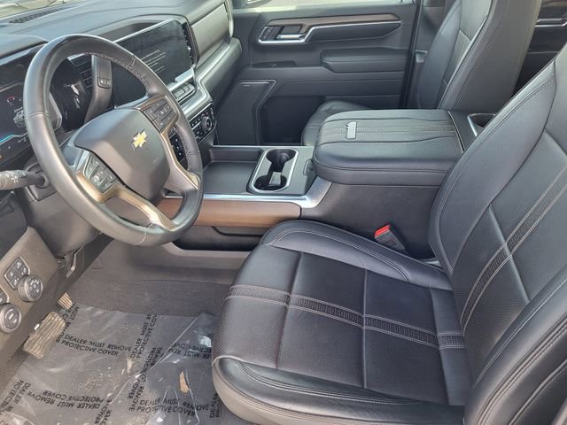 Used 2024 Chevrolet Silverado 3500 High Country w/ High Country Premium Package image 11