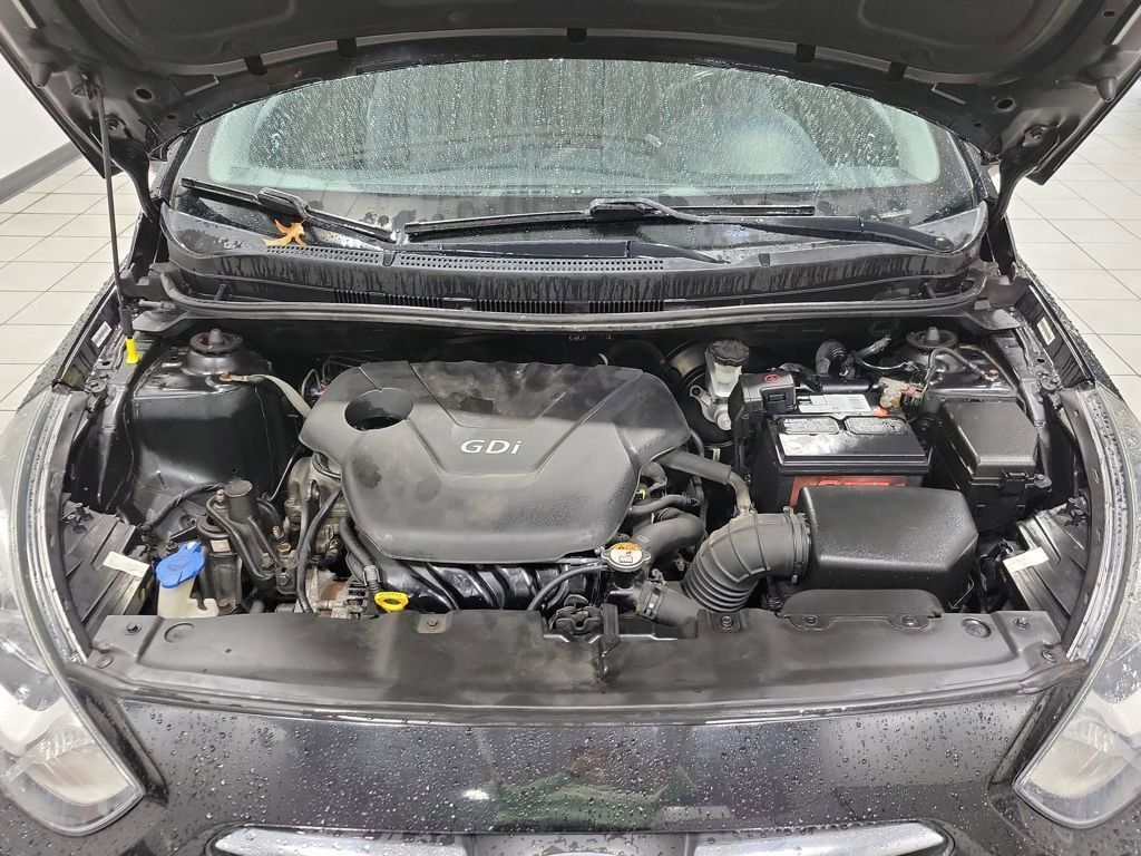 Used 2013 Hyundai Accent SE image 49