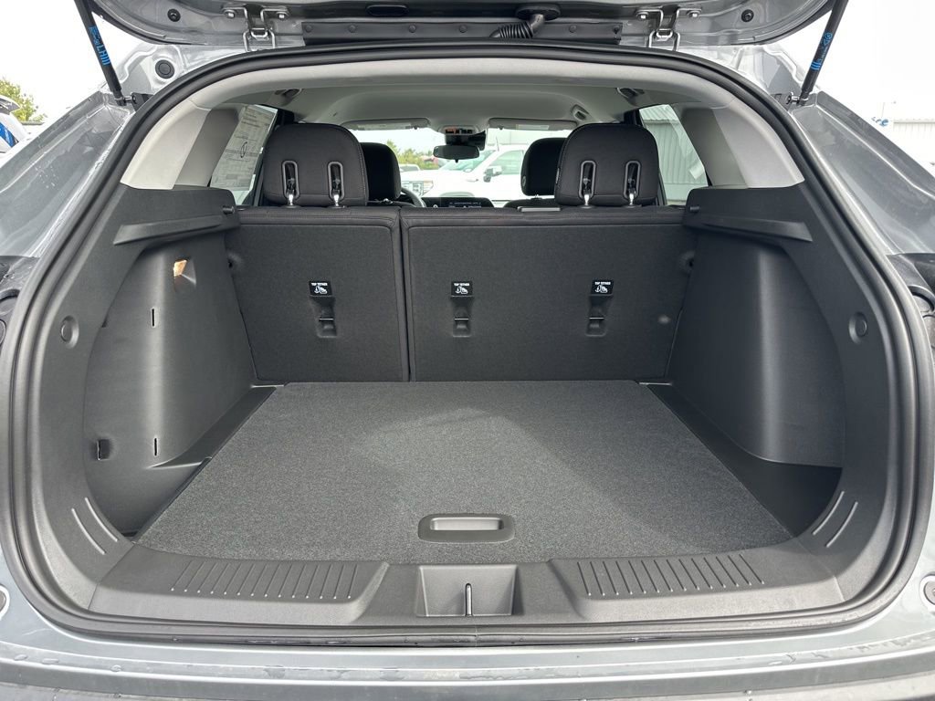 New 2026 Chevrolet Trax LS w/ LS Convenience Package image 13