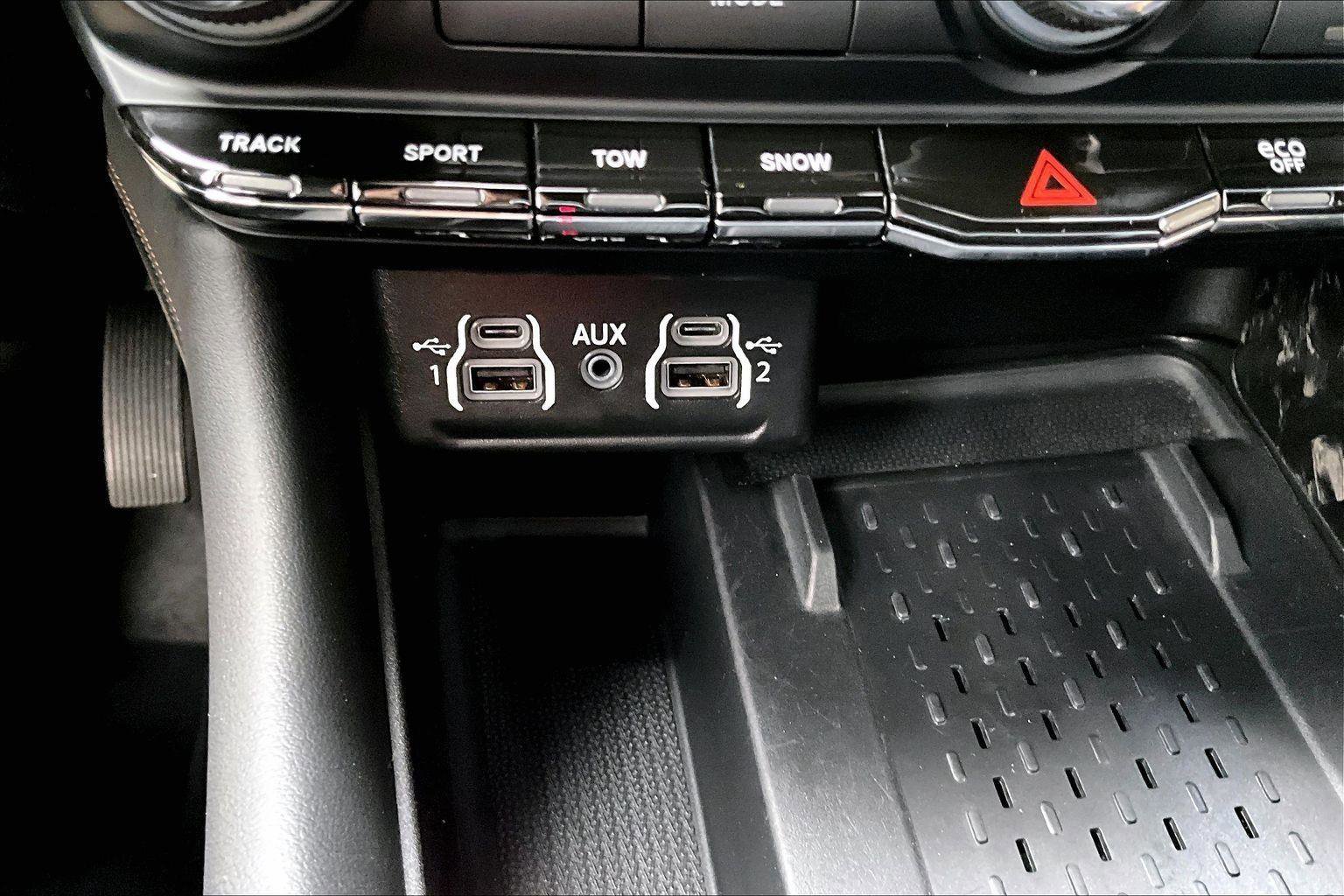 Certified 2025 Dodge Durango R/T AWD/4WD image 34