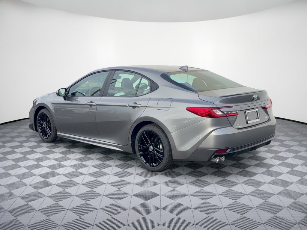Used 2026 Toyota Camry SE FWD image 3