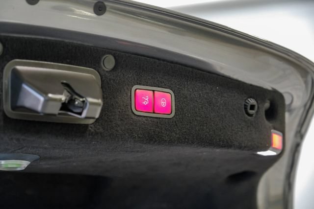 Used 2019 Mercedes-Benz S 560 4MATIC Sedan image 79
