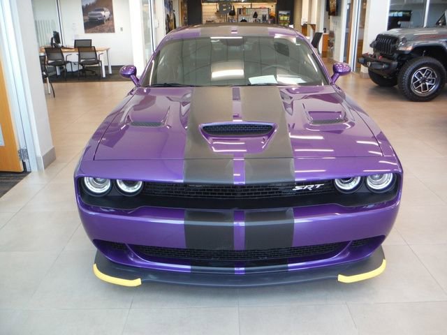 Used 2016 Dodge Challenger SRT Hellcat RWD image 6