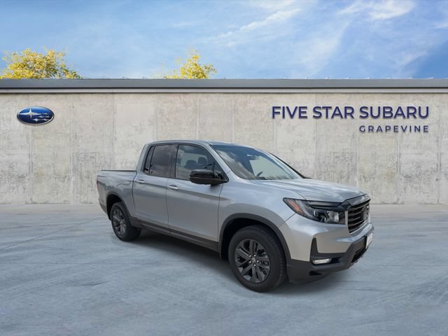 Used 2023 Honda Ridgeline Sport image 2