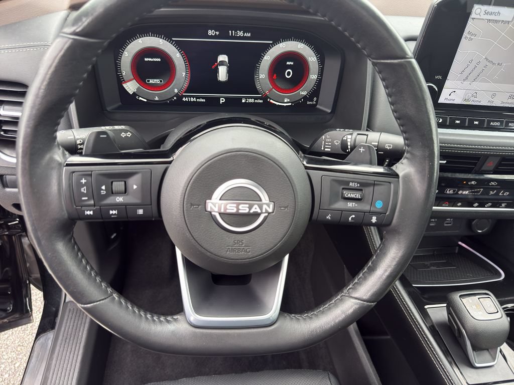 Certified 2023 Nissan Rogue Platinum w/ Platinum Premium Package AWD/4WD image 16