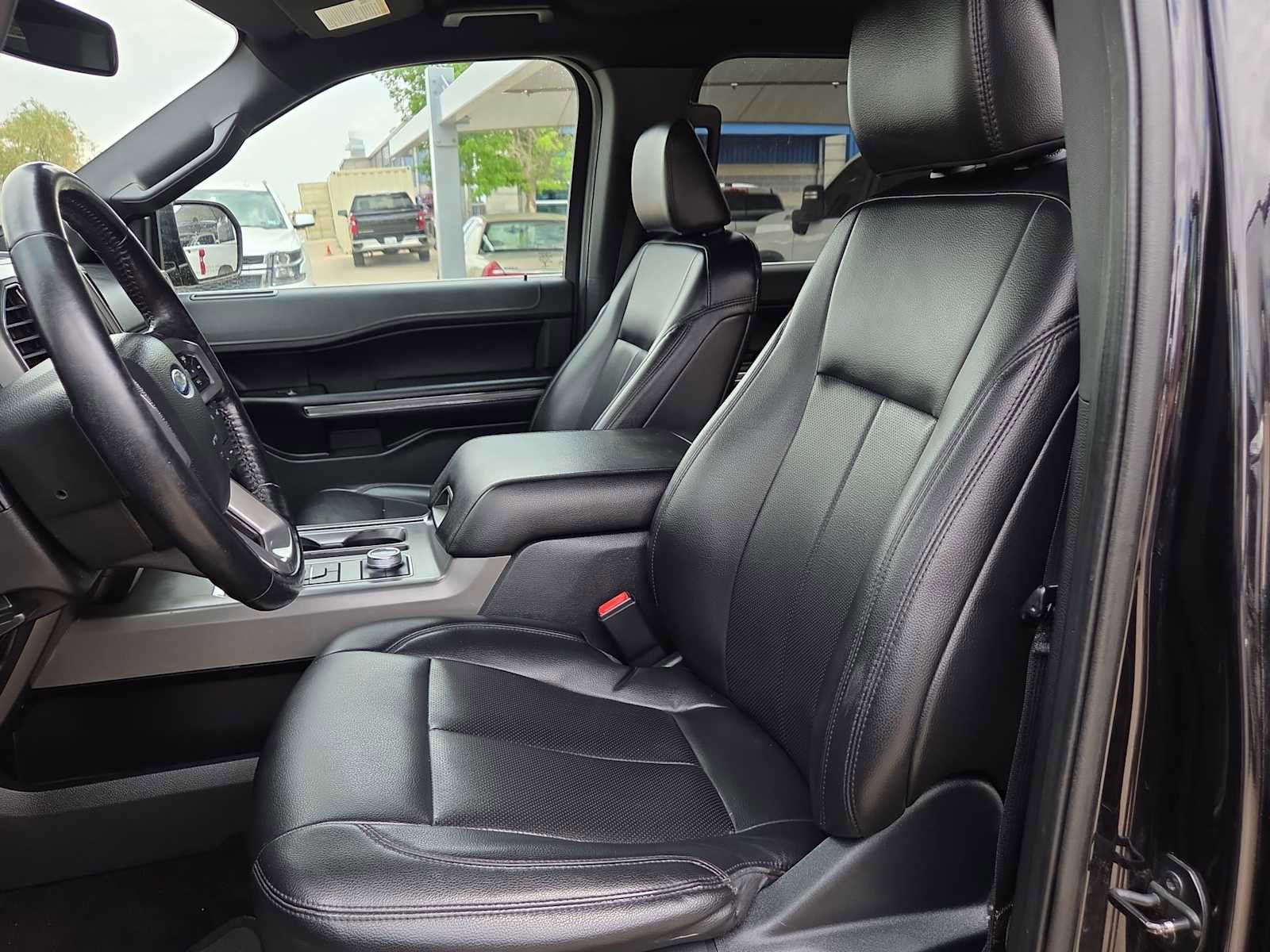 Used 2021 Ford Expedition Max XLT AWD/4WD image 15