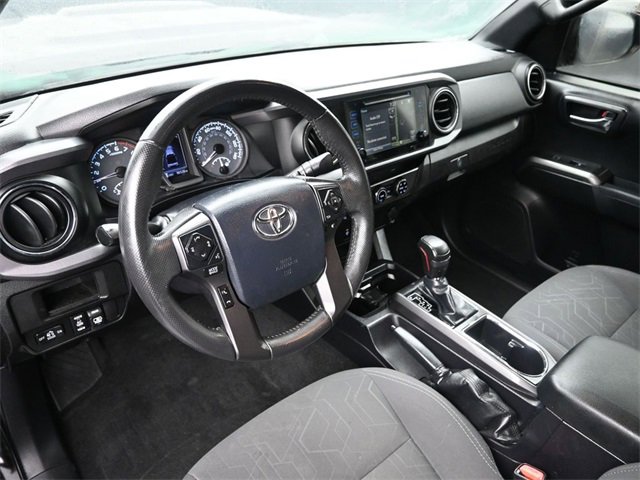 Used 2017 Toyota Tacoma SR5 image 16