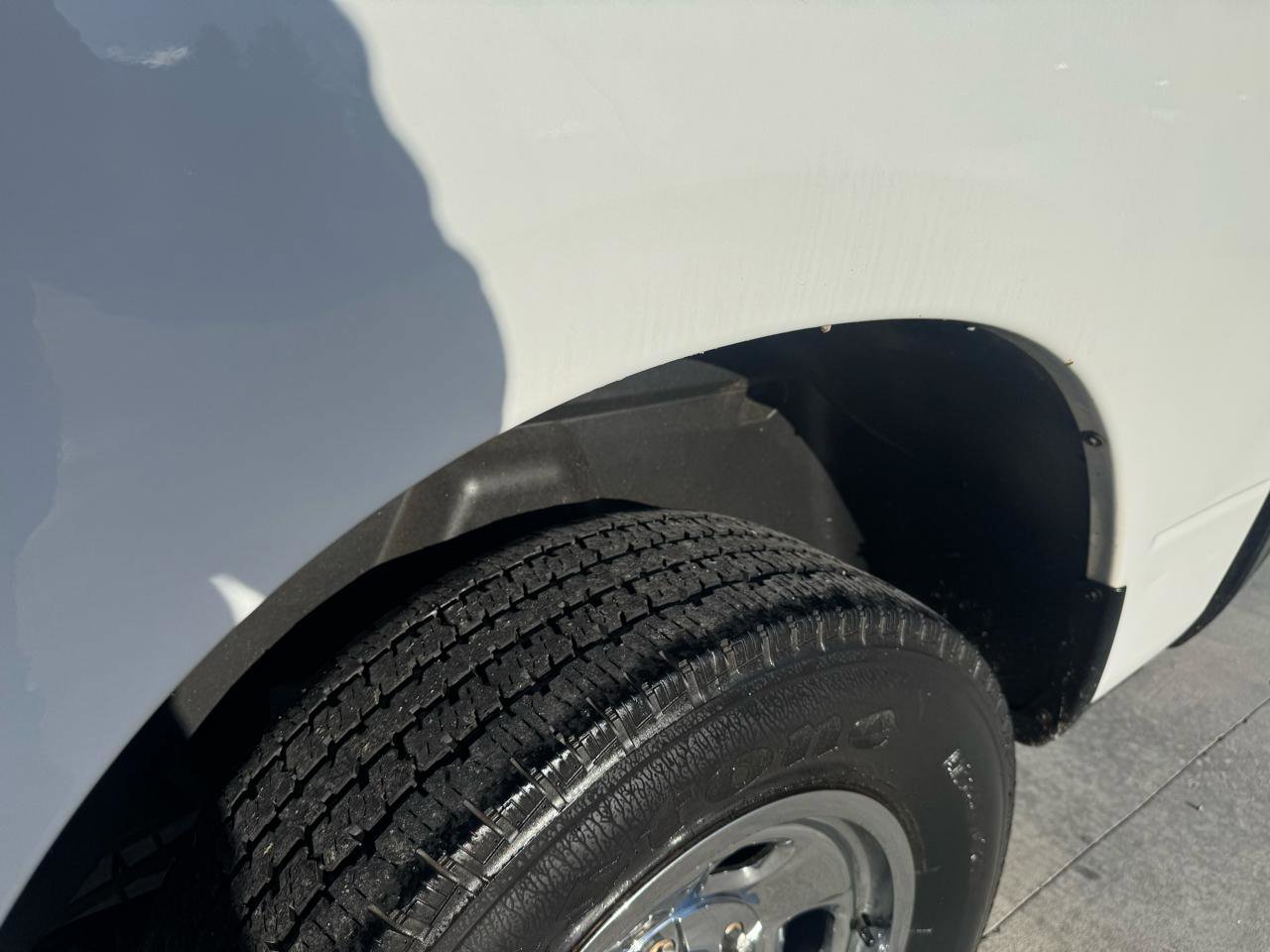Used 2015 RAM 1500 Tradesman w/ Power & Remote Entry Group AWD/4WD image 17