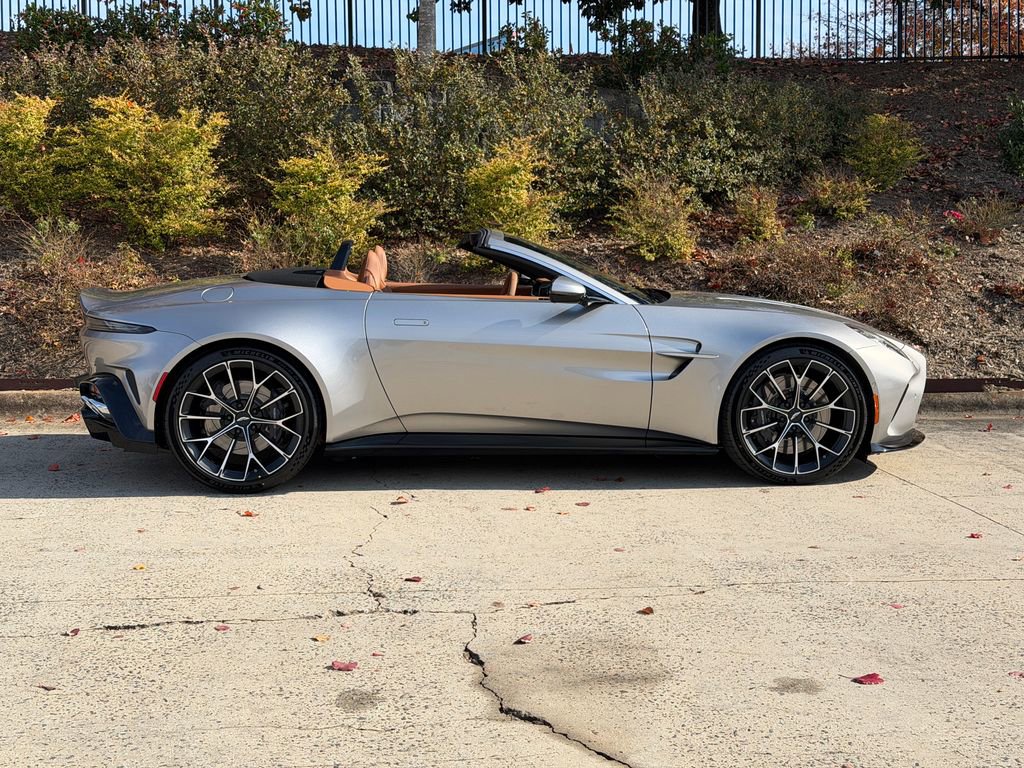 New 2026 Aston Martin V8 Vantage Convertible image 13