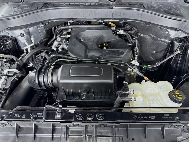 Certified 2020 Ford Explorer XLT w/ Equipment Group 202A image 32