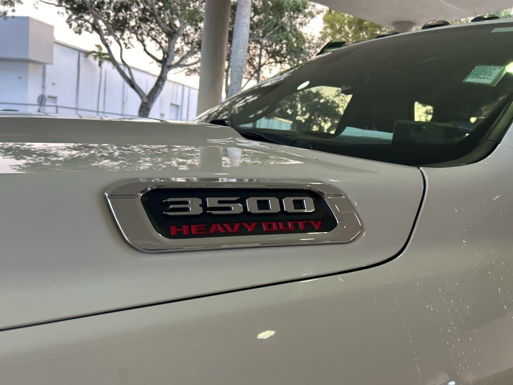 Used 2020 RAM 3500 Limited image 14