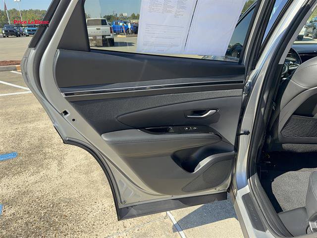 Used 2023 Hyundai Tucson Limited FWD image 26