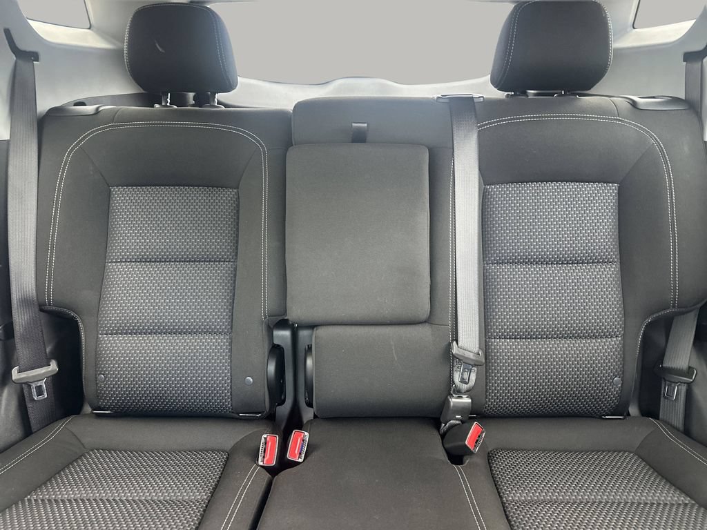 Used 2024 GMC Terrain SLE FWD image 11