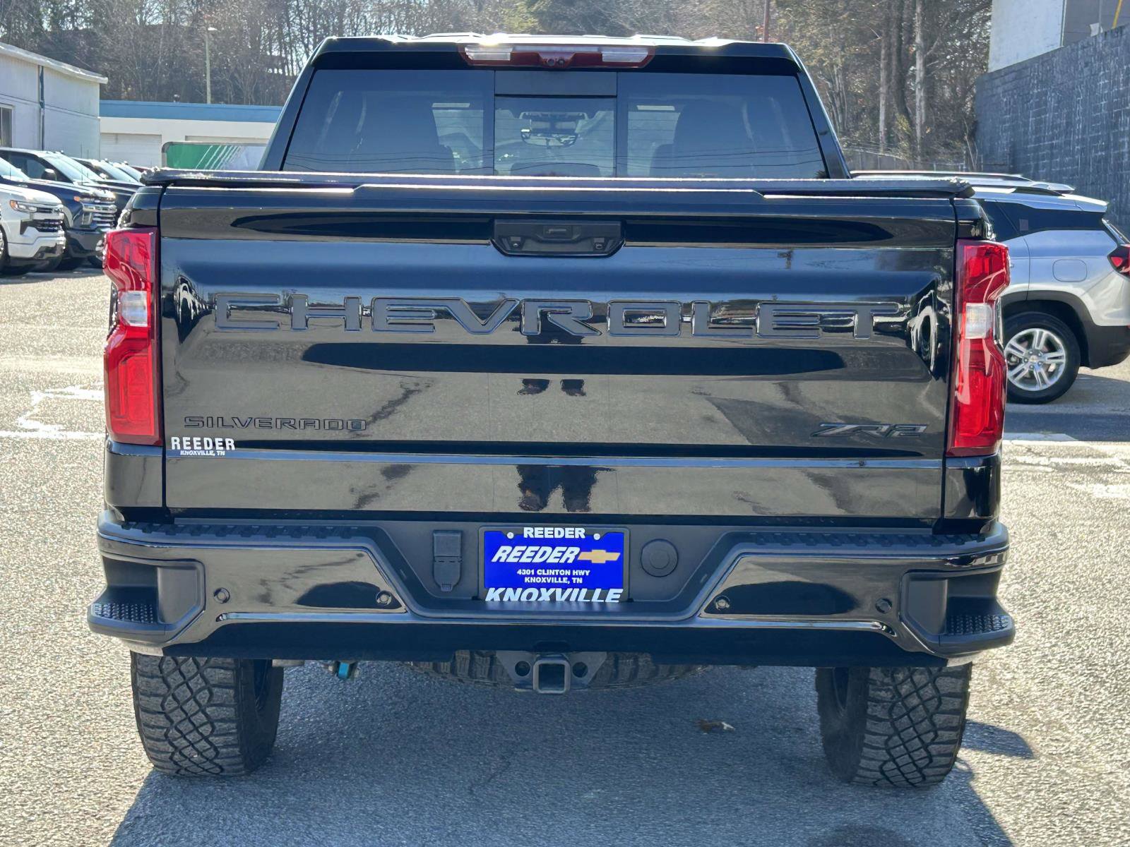 Used 2024 Chevrolet Silverado 1500 ZR2 w/ Technology Package image 4