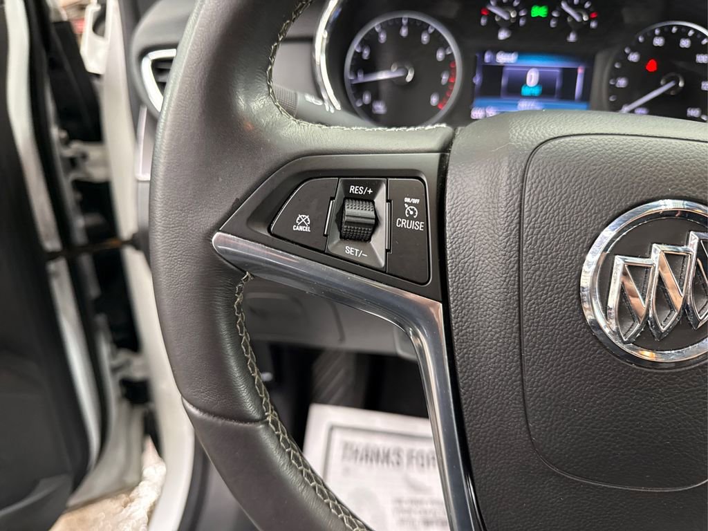 Used 2022 Buick Encore Preferred w/ Safety Package image 33