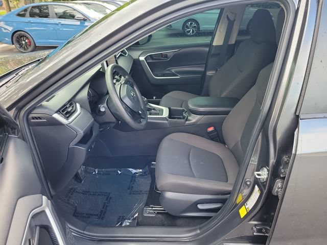 Used 2023 Toyota RAV4 LE FWD image 16