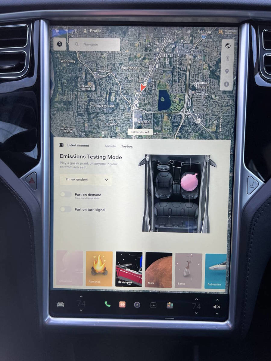 Used 2013 Tesla Model S Long Range image 22