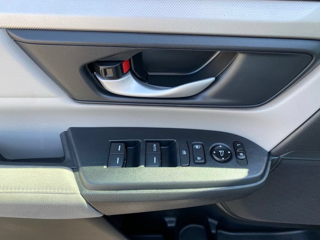 Certified 2019 Honda CR-V LX image 14