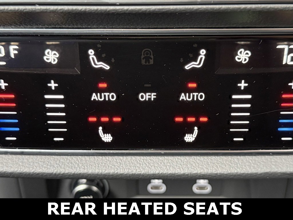 Used 2024 Audi RS Q8 image 11