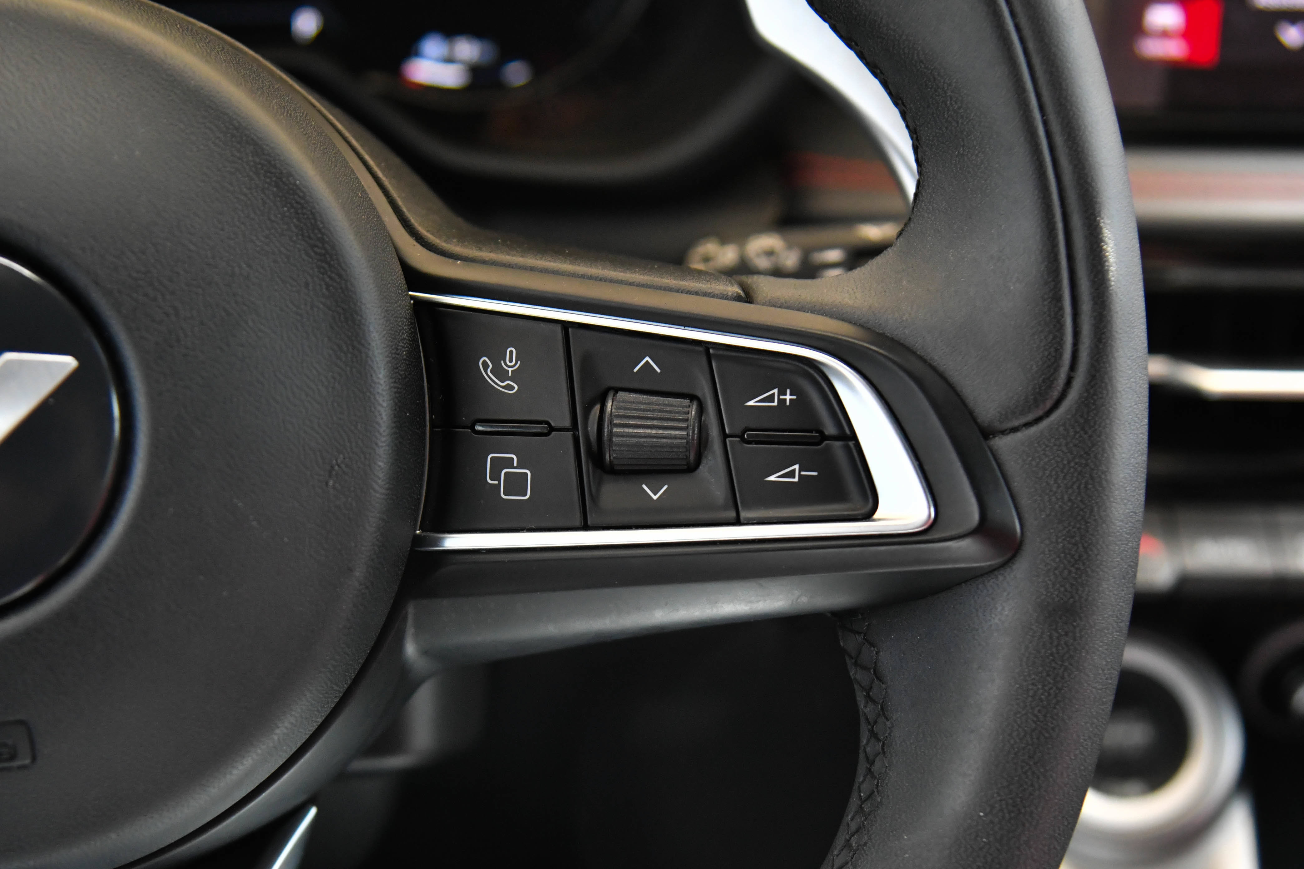 Used 2024 Dodge Hornet R/T Plus AWD/4WD image 34