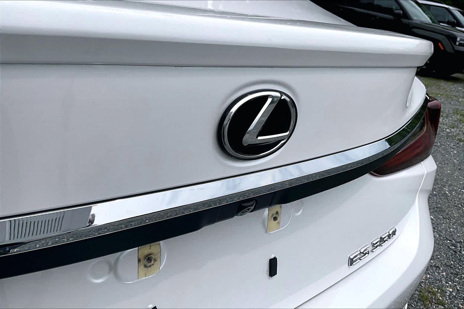 Used 2021 Lexus ES 350 w/ Premium Package FWD image 31