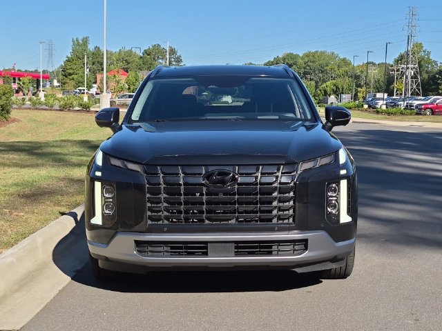 Used 2023 Hyundai Palisade Limited AWD/4WD image 16