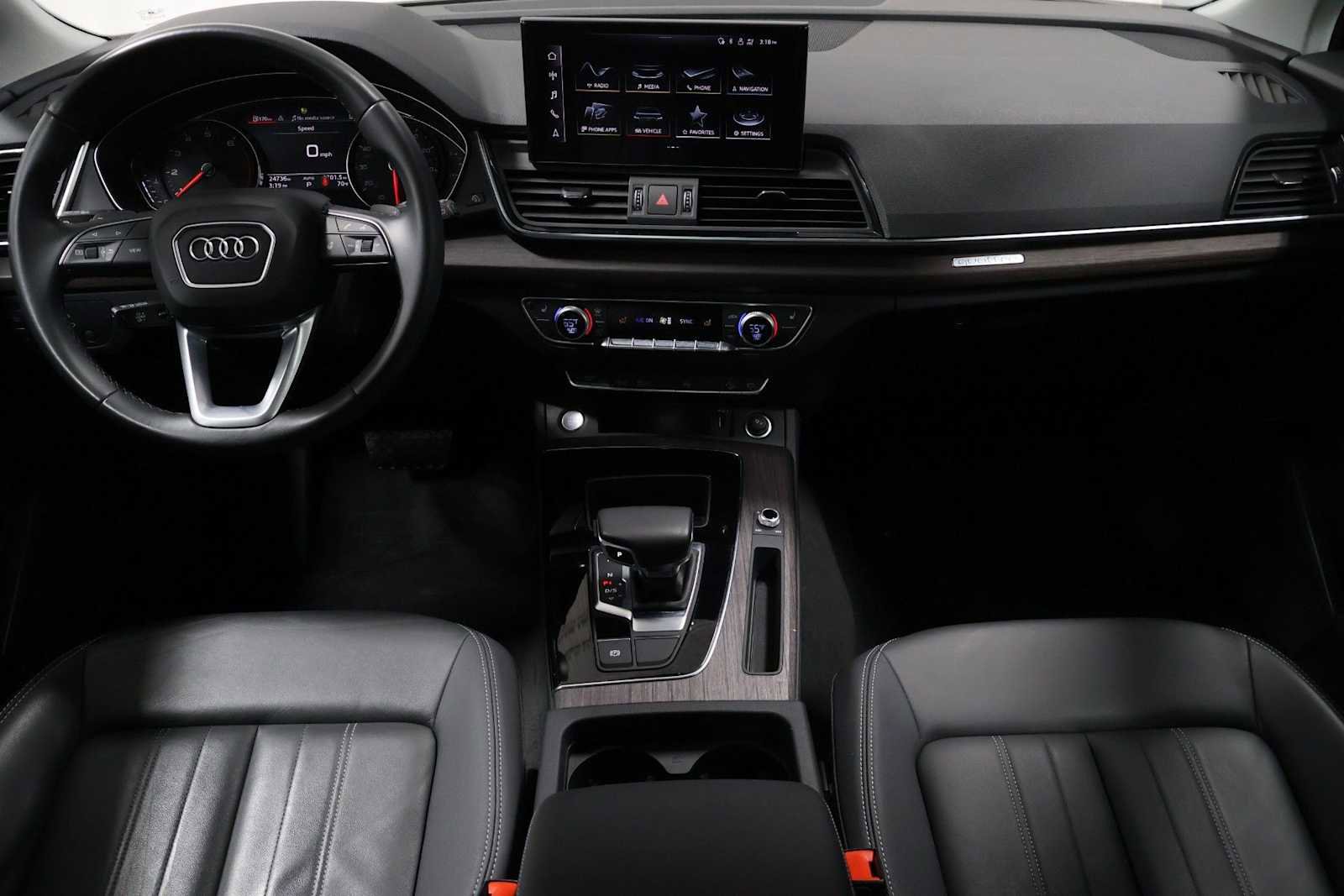 Used 2023 Audi Q5 2.0T Premium w/ Convenience Package AWD/4WD image 23