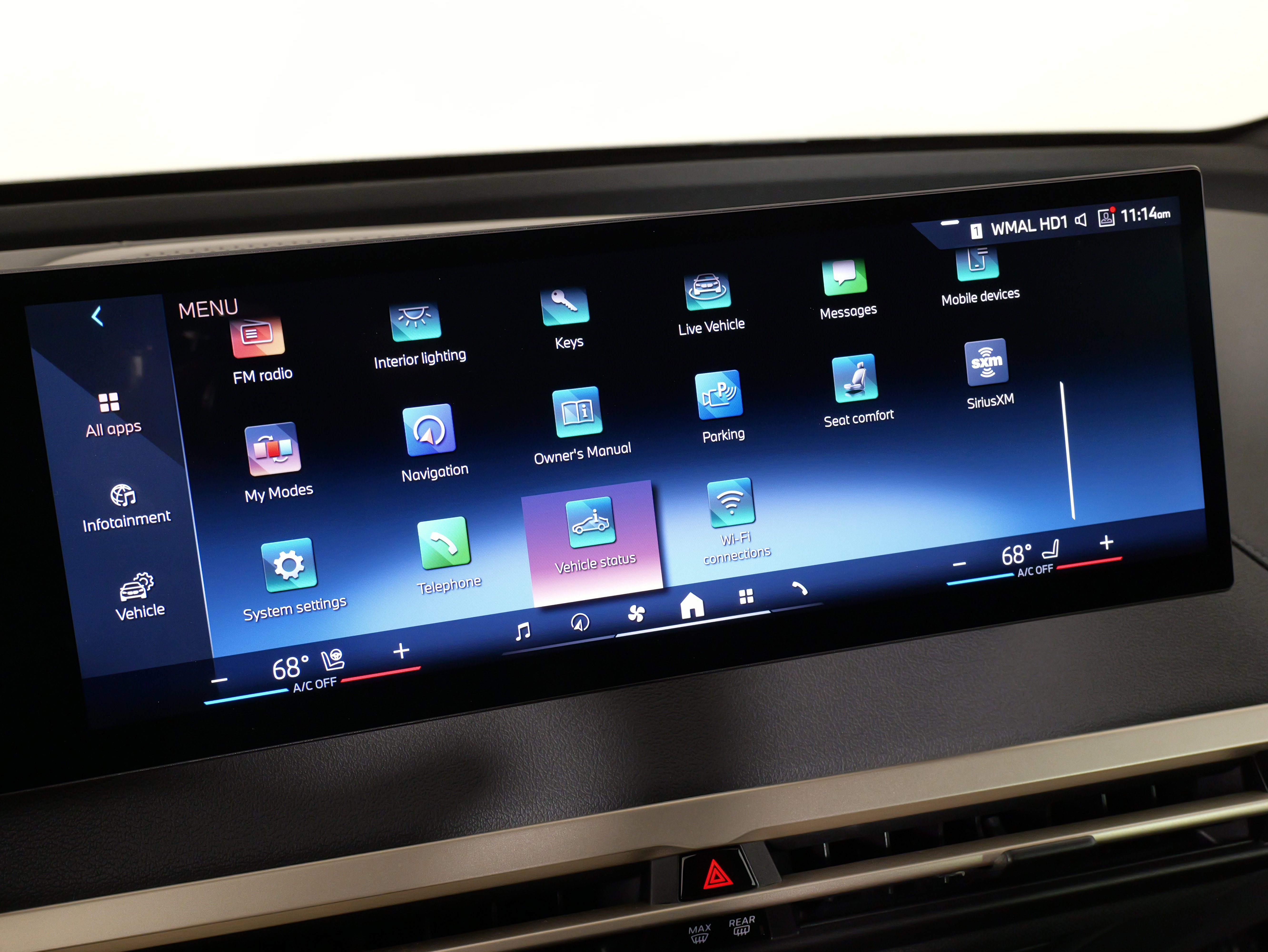 Used 2024 BMW iX xDrive50 image 48