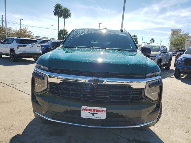 New 2026 Chevrolet Suburban LS w/ LPO, Dark Essentials Package image 2