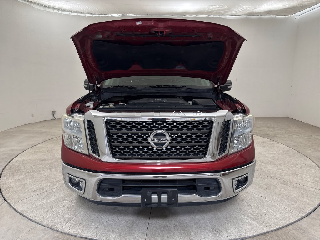 Used 2017 Nissan Titan SV RWD image 15