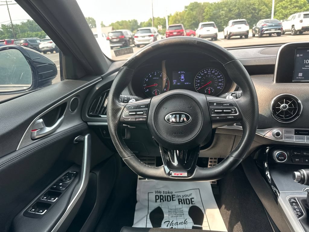 Used 2018 Kia Stinger GT RWD image 19