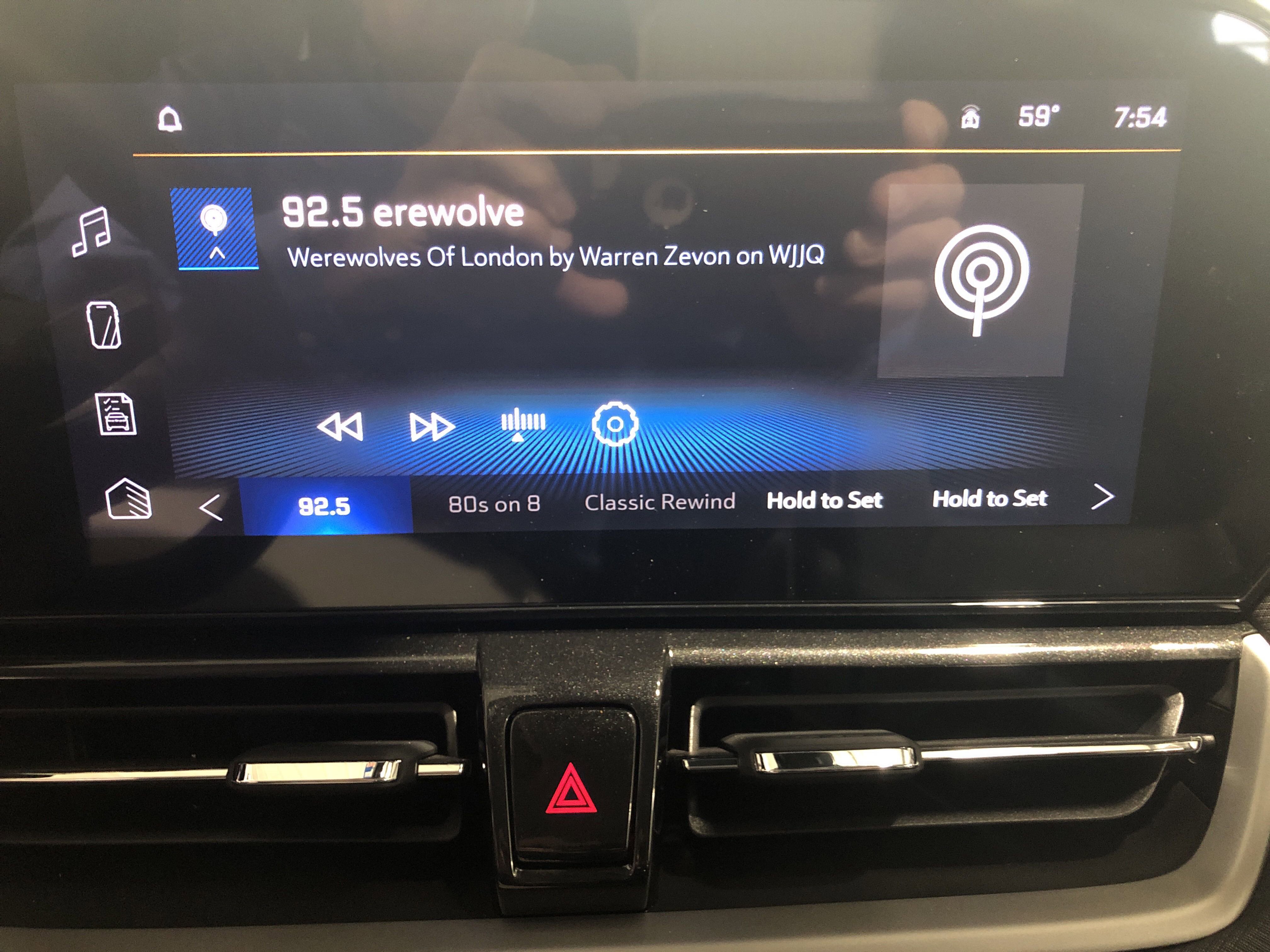 New 2025 Chevrolet TrailBlazer LT w/ Convenience Package image 18